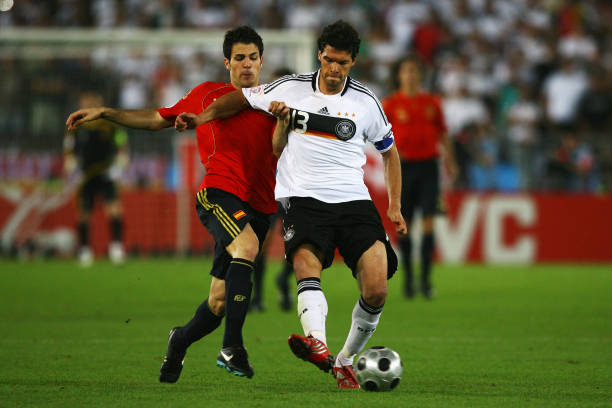 上赛季意甲黑马盘点:哪支球队意外闯入前十?