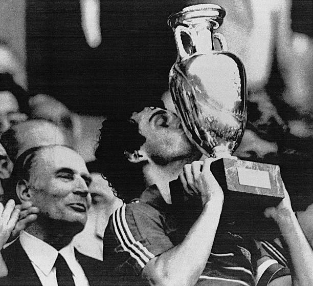 姆巴佩薪资一览表:未来潜在转会后的薪资预测