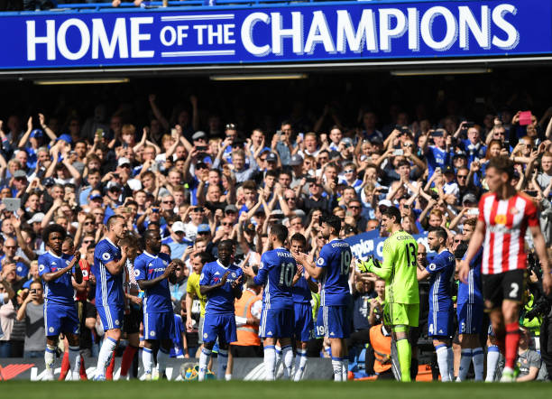 七人制足球场示意图:球门区、中圈与边线详解