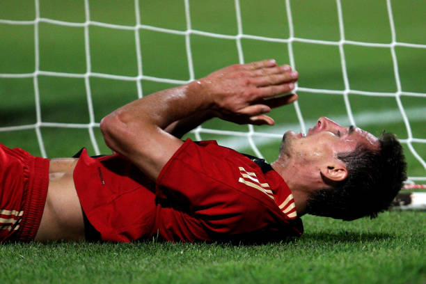 从地面到空中：梅西的头球进化史