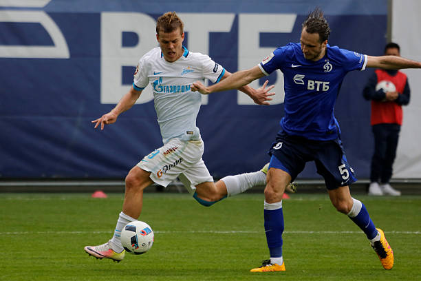 精彩对决：足球赛事比分实时播报