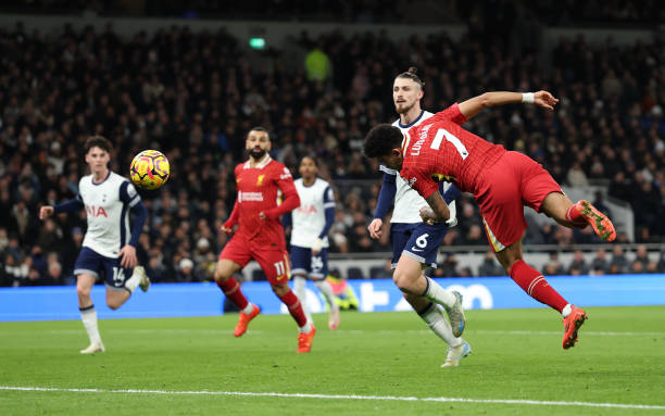 从积分榜看德甲格局：新势力能否打破传统豪强垄断？