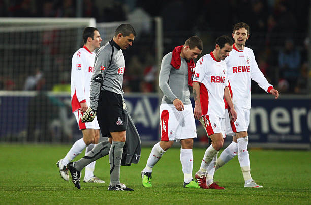 锁定CCTV5：今日足球直播时间与对阵详情