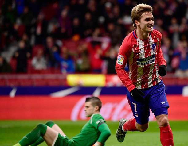 从德甲到英超:哈兰德的身体对抗进化史