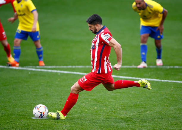 科学解析：C罗射门为何能保持超高速球速？