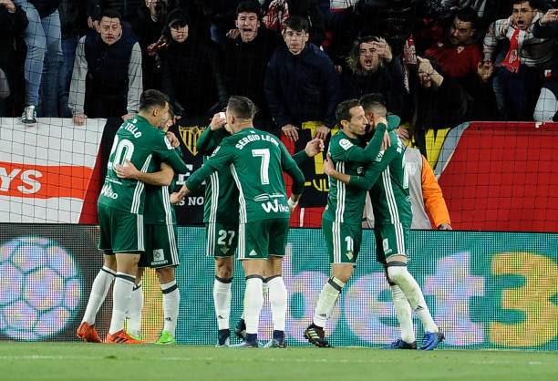 德甲欧战资格争夺战:谁能挤进前四?