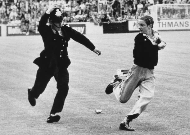 传球大师养成:空中传球 普卡 实况足球进阶攻略