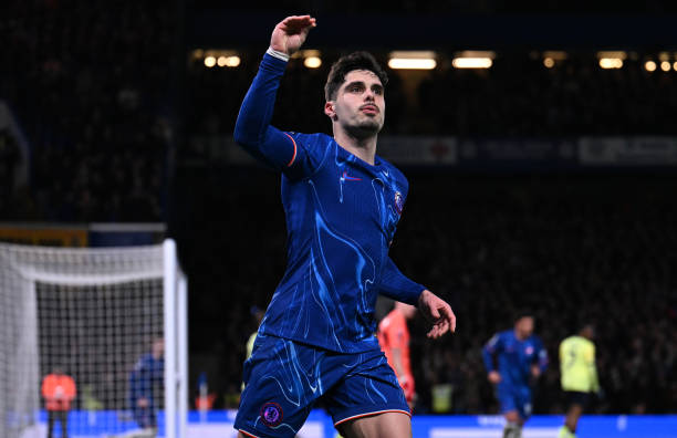 三分命中后,第一个拥抱只为你