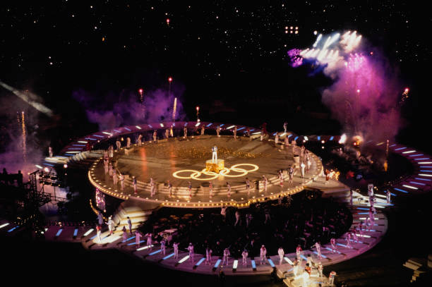 花样游泳:水中芭蕾的奥运魅力