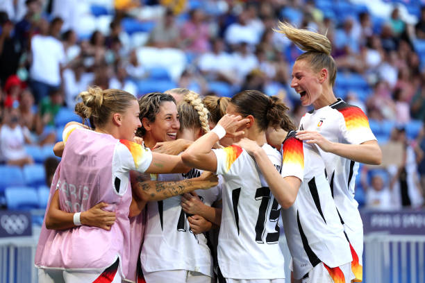 奥运五环的颜色代表什么?揭秘其设计初衷