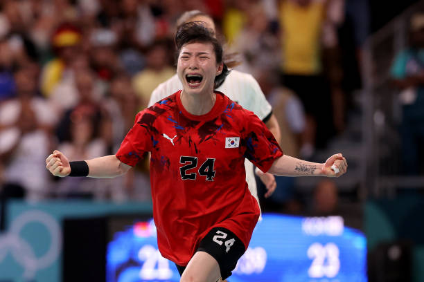 北京奥运会五环标志:象征全球团结的视觉符号