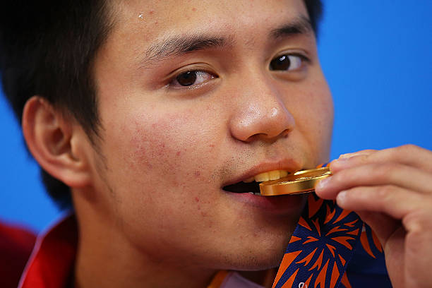 苏炳添：中国短跑飞人的辉煌生涯