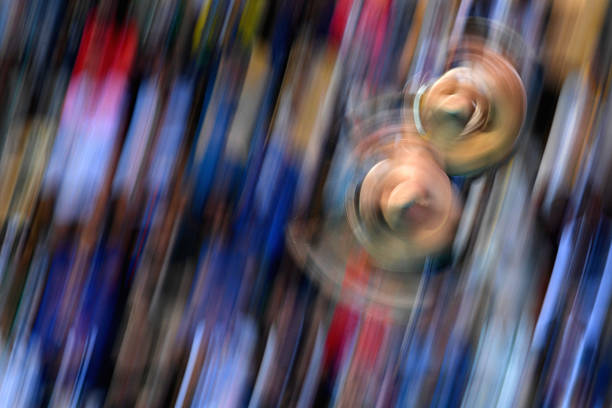 跳远落地技巧:安全着地与最大化距离的秘诀