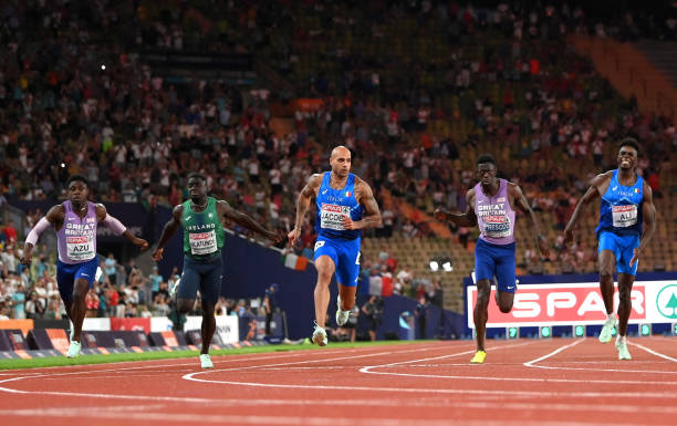 田亮叶一茜身高大揭秘:奥运冠军与歌手的完美身高差