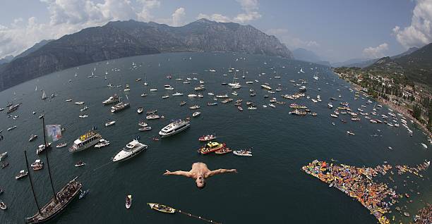 苏炳添全运会百米夺魁,中国短跑再创佳绩