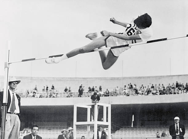 世界冠军Mahuchikh训练日常照片集锦