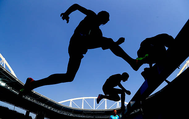 暨南大学赞扬苏炳添：突破亚洲纪录的里程碑