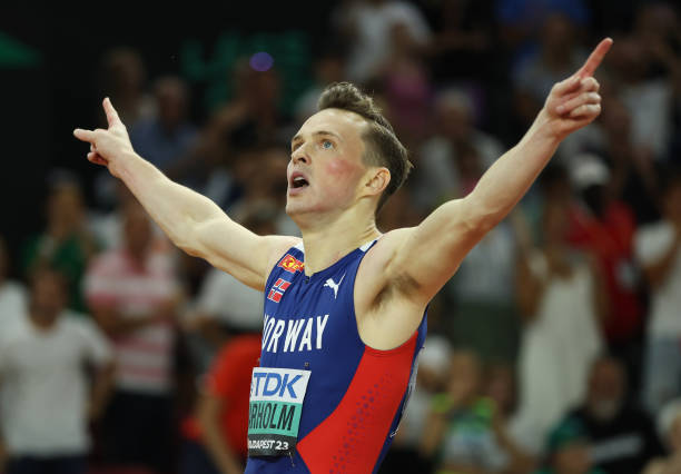 田亮家庭幸福时刻:与叶一茜甜蜜合影精选