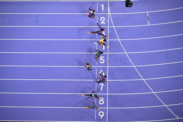 吴敏霞变美之路：坚持与自律塑造的完美形象