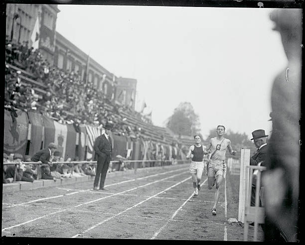 博尔特打球背后的故事：退役后的新激情