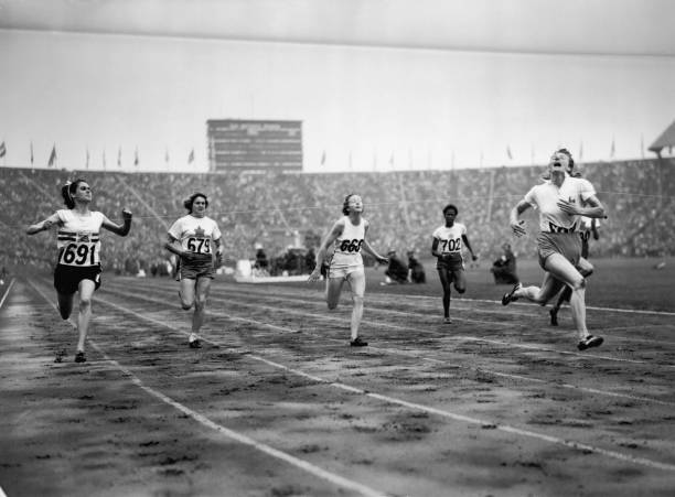 宁泽涛腹肌照刷屏,完美身材背后是日复一日的艰苦训练!