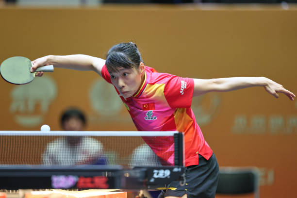 乒乓球制造商如何确保产品符合重量标准?