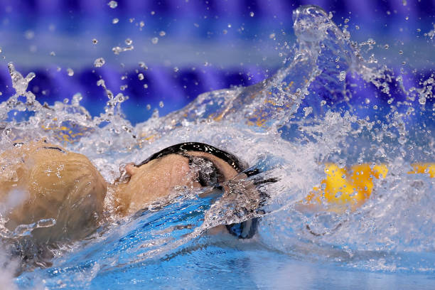 游泳教练资格证报名费用全攻略:从报名到拿证