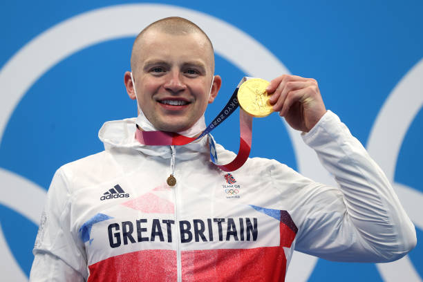 游泳三个月减重10斤，健康瘦身是否达标？