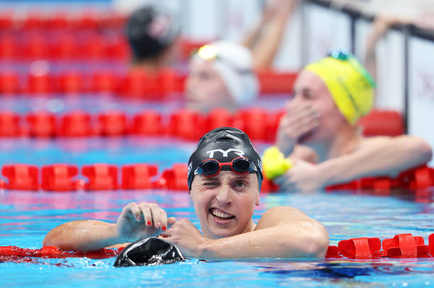 泳池水质与健康:女性游泳时如何保护私密处