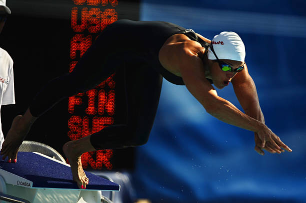 艾滋病病毒在水环境中的存活能力与传播风险