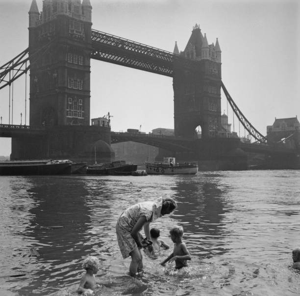 夏日必备!盘点你家附近的室外游泳馆