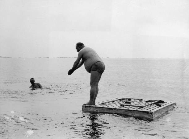 游泳比赛总结报告模板:从数据整理到内容撰写