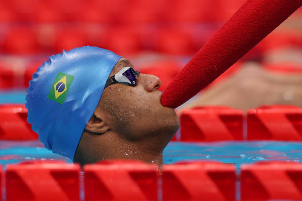 游泳比赛报名截止时间是否可延长？