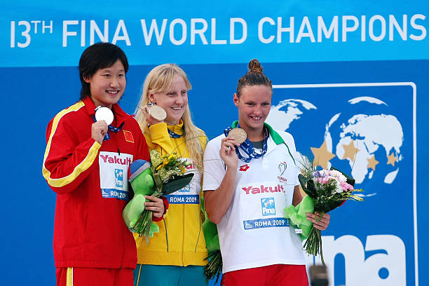 康复指南:腰椎间盘突出患者如何通过游泳改善症状