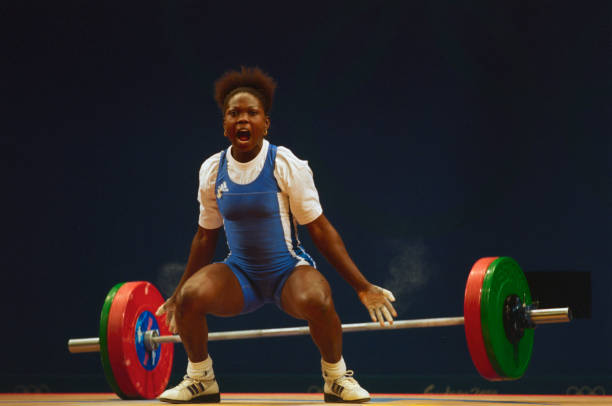 儿童游泳安全教育：为什么不能穿着衣服下水？