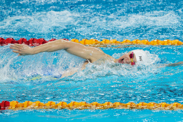 家庭室外游泳池设计方案：如何平衡美观与实用性