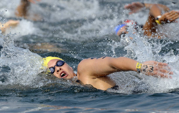 自由泳打腿技巧：如何减少阻力并提高速度