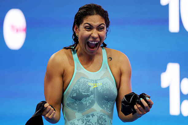 游泳二级运动员申请条件：年龄是关键吗？