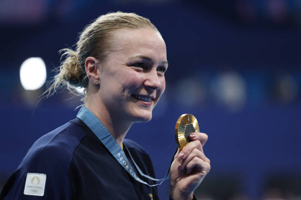 一小时运动时间:游泳和跑步的肌肉锻炼差异