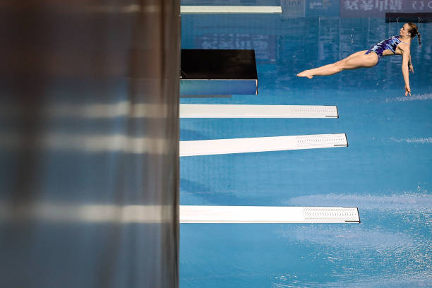 如何通过训练降低自由泳SWOLF值？提升游泳效率的实用技巧