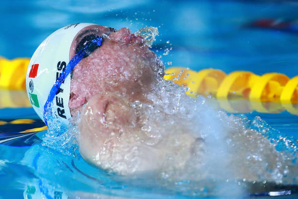 游泳小船与救生设备的区别:如何正确选择水上工具?