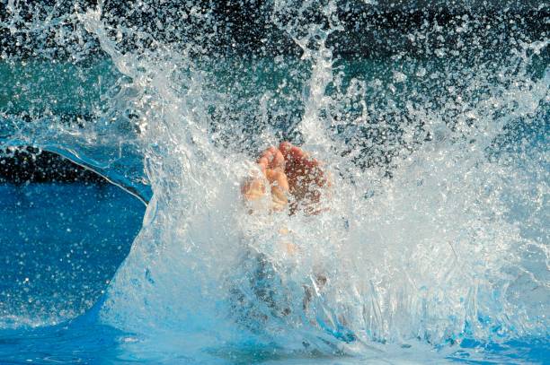 城市游泳馆见闻:男性如何利用游泳释放压力?