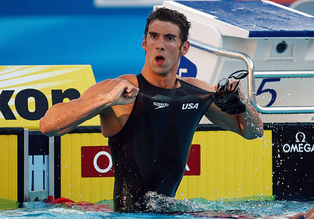 游泳转身的力学原理:如何利用水的反作用力