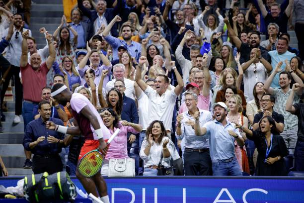 网球比赛计分方式：一盘比赛需要赢多少分？