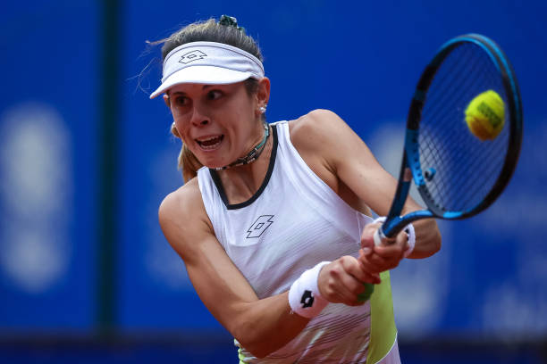 法国网球明星档案:从诺阿到特松加的光辉历程