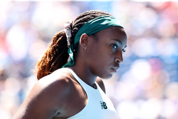 四大满贯赛事场地类型及其对比赛的影响