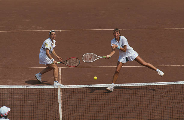 从青涩少年到网坛传奇:费德勒的成长之路