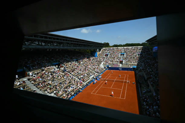 拉沃尔杯的定位模糊：表演赛还是顶级团体赛？