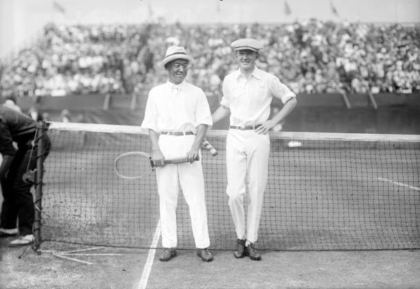 红土之王vs硬地之王：德纳交手数据深度解析