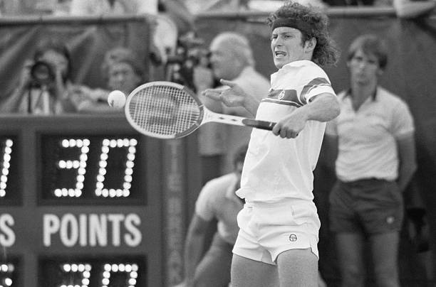 郑钦文晋级全运会网球女单四强,比赛时间安排出炉